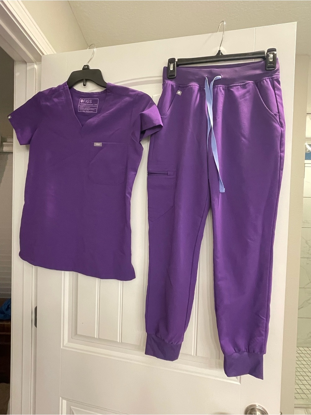 Figs Scrub Set Womens XXS Top XXS-P Pants Catarina Zamora Jogger Purple Medical